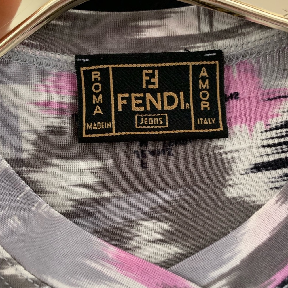 Fendi logo stretchy tee made in Italy - Picture 2 of 7